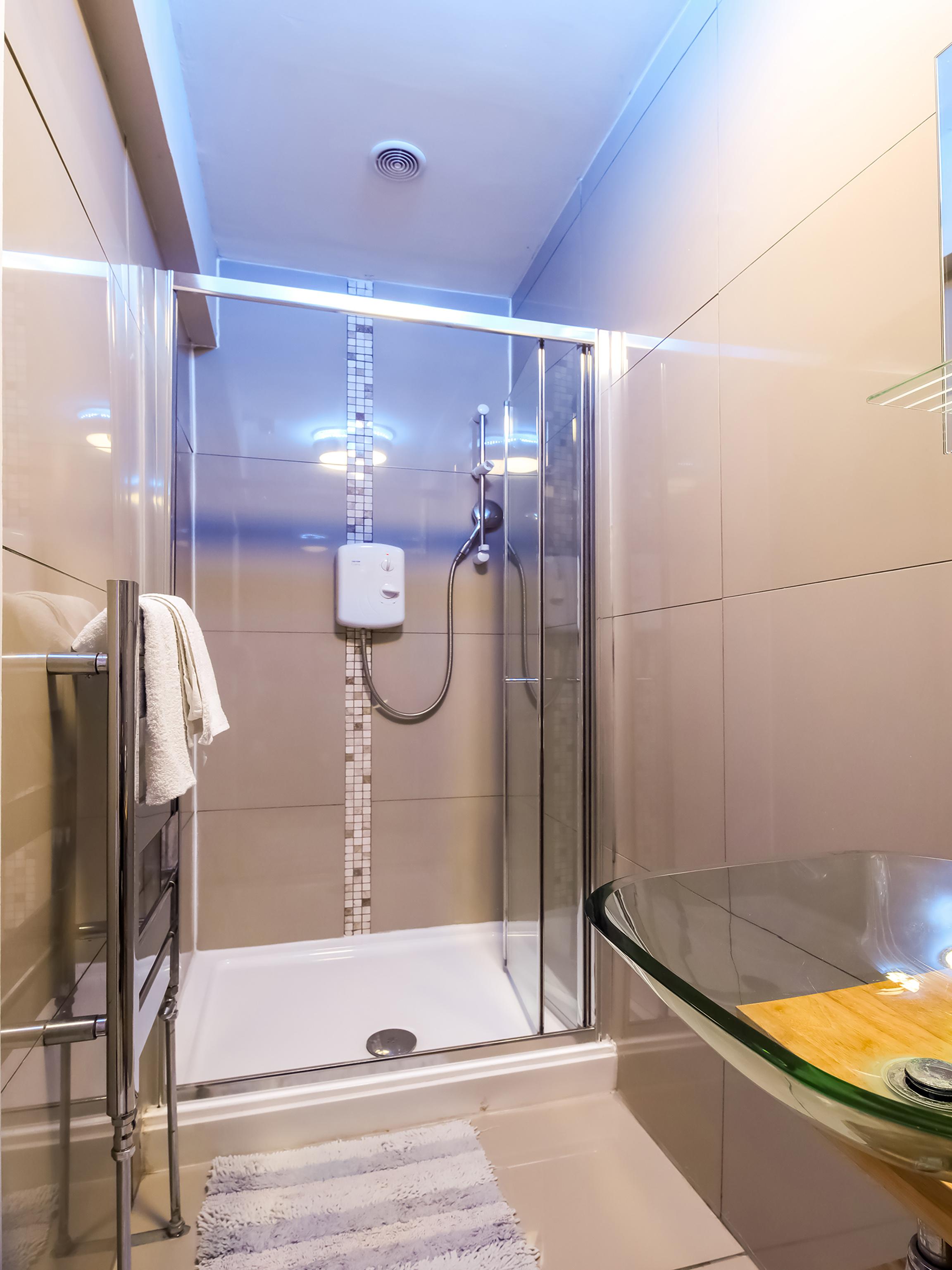 โอโย โฮเทล เอ็มเจ คิงส์เวย์ Hotel คลีทอร์ปส์ ภายนอก รูปภาพ